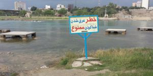 İran'da 230 Kişi Kirli İçme Suyundan Zehirlendi
