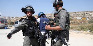 İşgalci İsrail'den Filistinli Gazeteciye Gözaltı