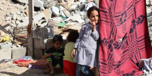 Gazze'ye Girişi Yasak Ürünler Arasında Artık Gelinlik ve Biberon da Var