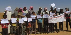 “Ölüm Kampı”nda Yapraklardan Başka Yiyecek Bir Şey Yok!