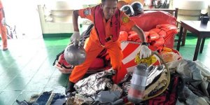 Endonezya’da Yolcu Uçağı Denize Düştü