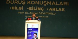 Ahmet Davutoğlu’nun “Duruş” Konuşmaları ve “Güç Zehirlenmesi” Üzerine