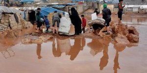 Selin Vurduğu Suriyeli Kardeşlerimiz Yardım Bekliyor