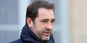Fransa İçişleri Bakanı Hakkında Suç Duyurusu