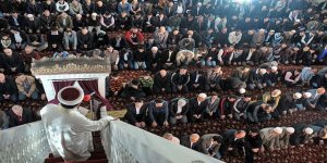 Kürsüye Çıkan Vaizler Kısır Gündemlerin Dışına Çıkamayacaklar mı?