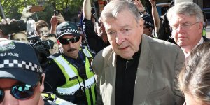 Çocuklara Cinsel Tacizden Suçlu Bulunan Avustralya Kardinali Gözaltında