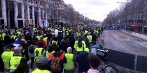 Sarı Yelekliler 16 Haftadır Sokaklarda