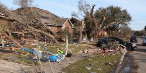 ABD'de Hortum: 22 Kişi Hayatını Kaybetti