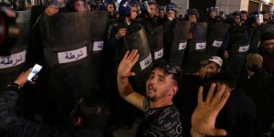 Cezayir’de Muhaliflerden Seçimleri Erteleme Çağrısı