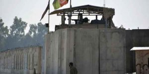 Afganistan'da Canlı Bomba Saldırısı