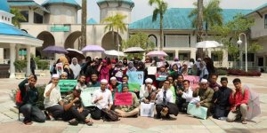 Malezya’lı Öğrencilerden Ümmet İle Dayanışma Eylemi