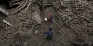 Nepal'de Fırtına: 28 Kişi Hayatını Kaybetti