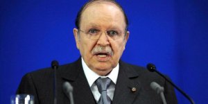 Buteflika Görev Süresi Dolmadan İstifa Edecek