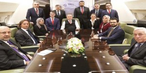 Uçaktaki Fotoğraf Sandıktaki Mesajla Uyumlu mu?