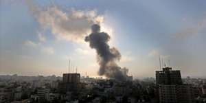İsrail Gazze'ye Saldırdı