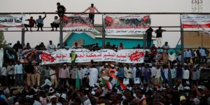 "Darbeci Rejimi Destekleyenler Sudan Halkının Düşmanıdır"