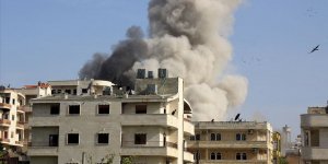 Esed Rejimi ve İran İdlib'de Sağlık Merkezi ve Doğum Hastanesi Vurdu
