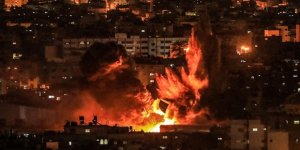 İsrail Gazze'de 120'den Fazla Hedefi Vurdu