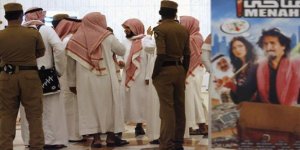 Suudi Arabistan Milyonluk Telefon Faturasını Tartışıyor