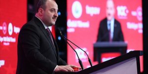 Bakan Varank, Erol Mütercimler hakkında suç duyurusunda bulundu