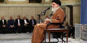İranlı Sünni Vekillerden Hamaney'e Mektup