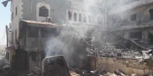 İşgalci Rusya İdlib'de Hastaneleri Vurmayı Sürdürüyor