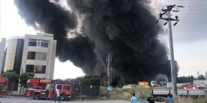 Kocaeli'de Depo ve Fabrika Yangını: 4 Ölü, 5 Yaralı
