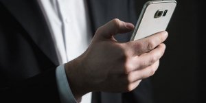 Belçika'da İslamafobik Sosyal Medya Mesajına Ceza