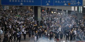 Hong Kong'da Protestolara Yol Açan Yasa Tasarısı Geri Çekildi