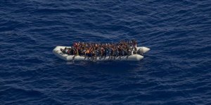 İtalya Hükümeti'nden Vicdansızlık Örneği! Göçmenleri Ada Açıklarında Bekletiyor