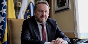 'Mursi, Mısır Halkının Özgürlüğü İçin Verdiği Mücadelede Hayatını Kaybetti'