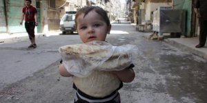 Dünya Gıda Programı Yemen'deki Faaliyetlerini Kısmen Askıya Aldı