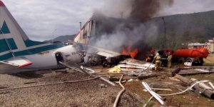 Rusya'da Acil İniş Yapan Yolcu Uçağı Pistten Çıktı: 2 Ölü, 22 Yaralı