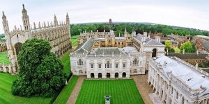 Müslüman Öğrencilerin Okula Girmesini Engelleyen Okul Özür Diledi