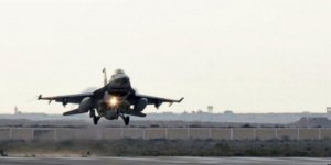 Katar'da Askeri Eğitim Uçakları Çarpıştı