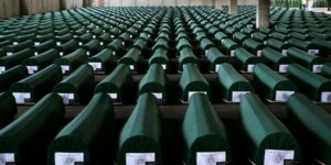 Hollanda Srebrenitsa Sorumluluk Payını Düşürdü