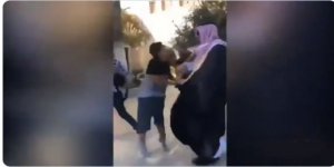 Filistinliler İsrail’in Davetlisi Suudi Gazeteciyi Harem-i Şerif'ten Kovdu