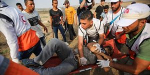 İsrail Askerleri Gazze Sınırında 37 Filistinliyi Yaraladı