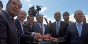 Kemal Kılıçdaroğlu, Butonla Heykel Açtı