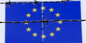 Avrupa Birliği En Çok Göçten "Endişeli"