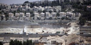 İsrail'in Yerleşim Birimleri Batı Şeria'yı Parçalıyor