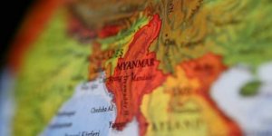 Myanmar'da Toprak Kayması: 20 Ölü