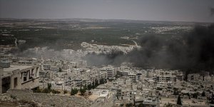 İdlib'e Yoğun Hava Saldırıları