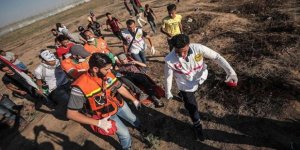 İşgalci İsrail Askerleri Gazze Sınırında 63 Filistinliyi Yaraladı
