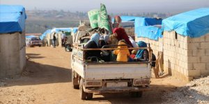 İdlib’de Yerinden Edilen Siviller Çaresizlik İçinde