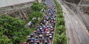 Hong Kong'da Protestolar Devam Ediyor