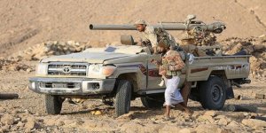 Yemen'de Hükümet Güçleri İle BAE Destekli Güçler Çatışıyor