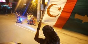 Moro Müslümanlarının Yeni Bayrağı Kabul Edildi