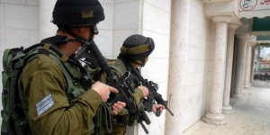 İşgal Güçleri 20 Filistinliyi Gözaltına Aldı