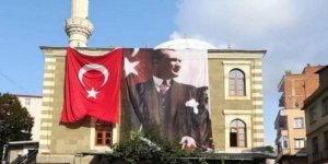 Mescid-i Dırar’ı Hatırlatan Cami Olayı: Atatürk Resmini Cami Duvarına Astı